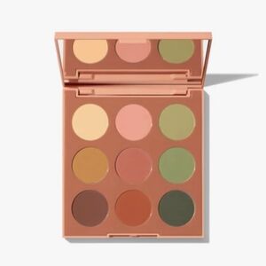 Morphe 9B Matte Essentials Palette